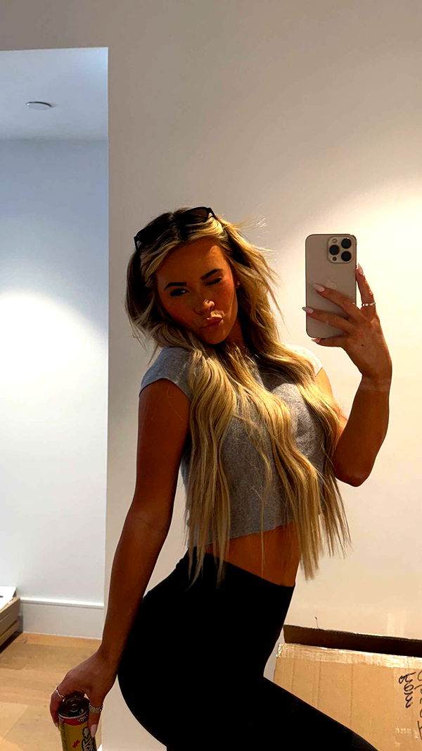 emilyelizabbeth image ~ Altpins