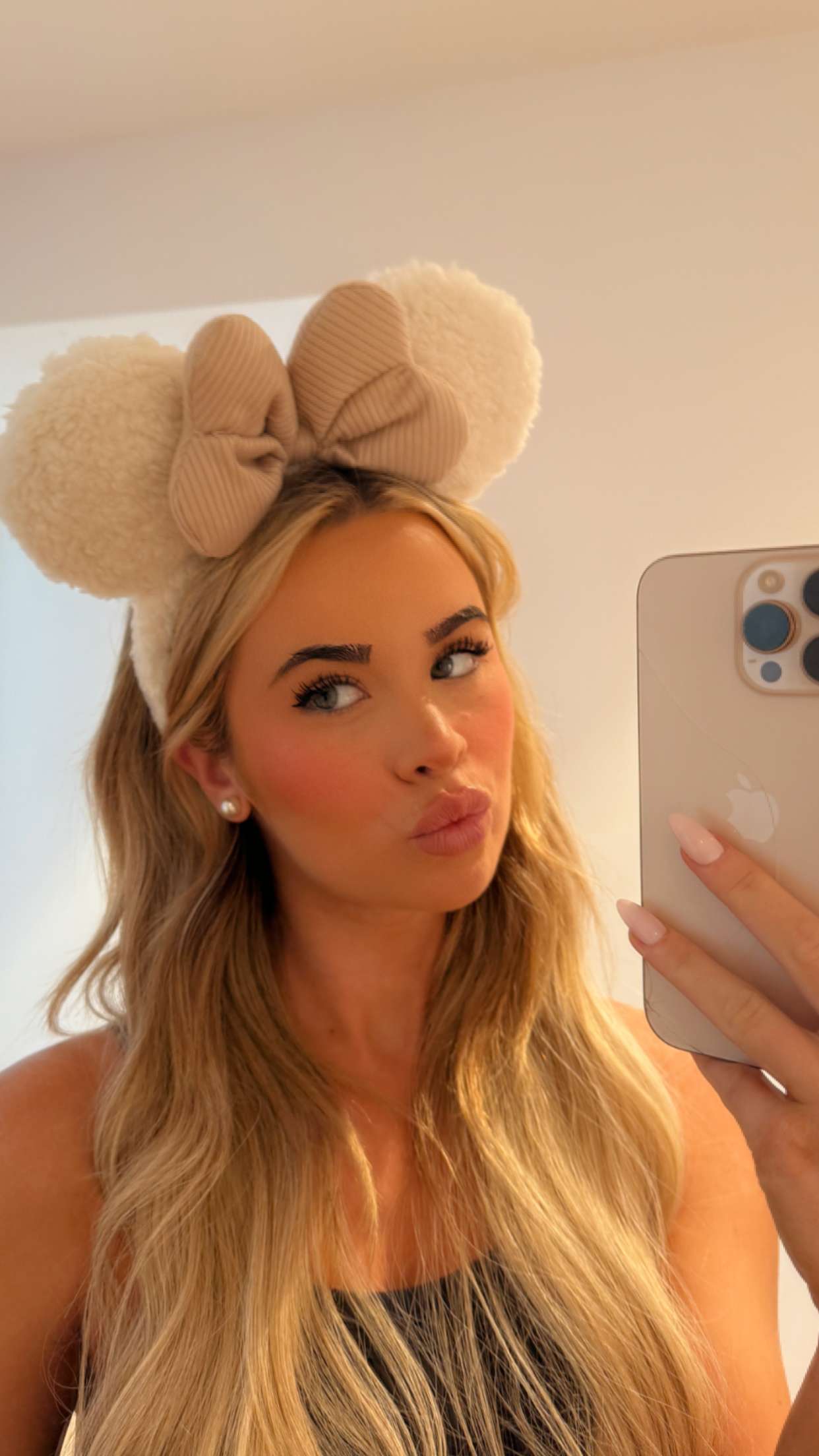 emilyelizabbeth snapchat image archive image