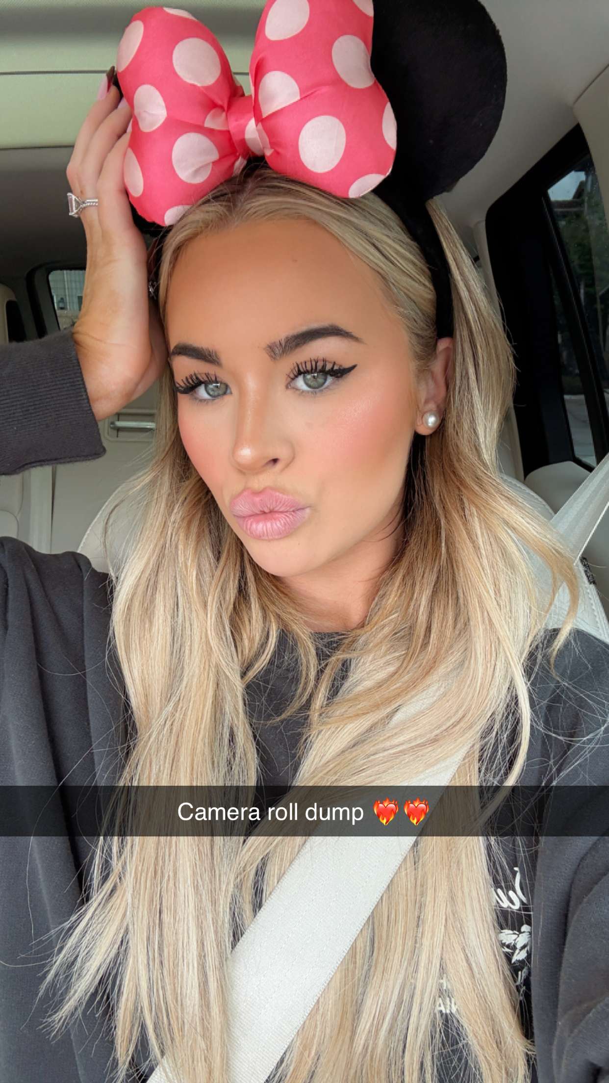 emilyelizabbeth snapchat image archive image