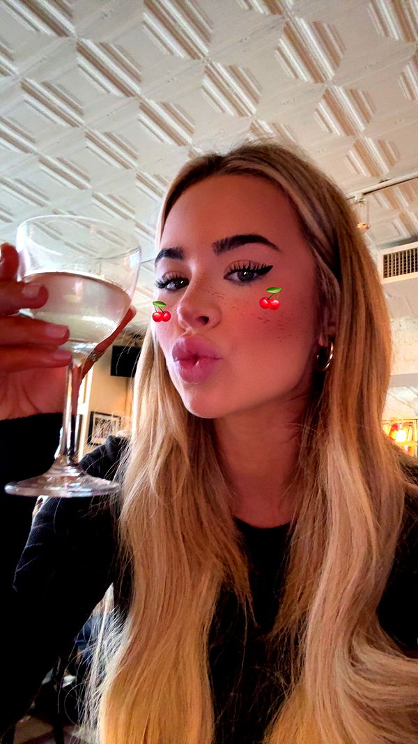 emilyelizabbeth image ~ Altpins