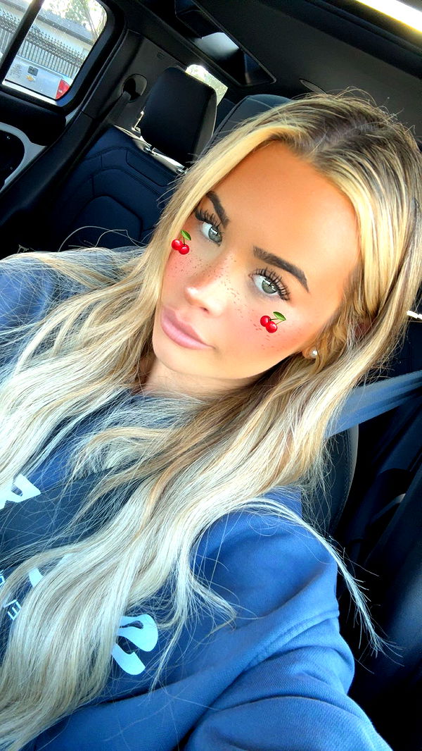 emilyelizabbeth image ~ Altpins