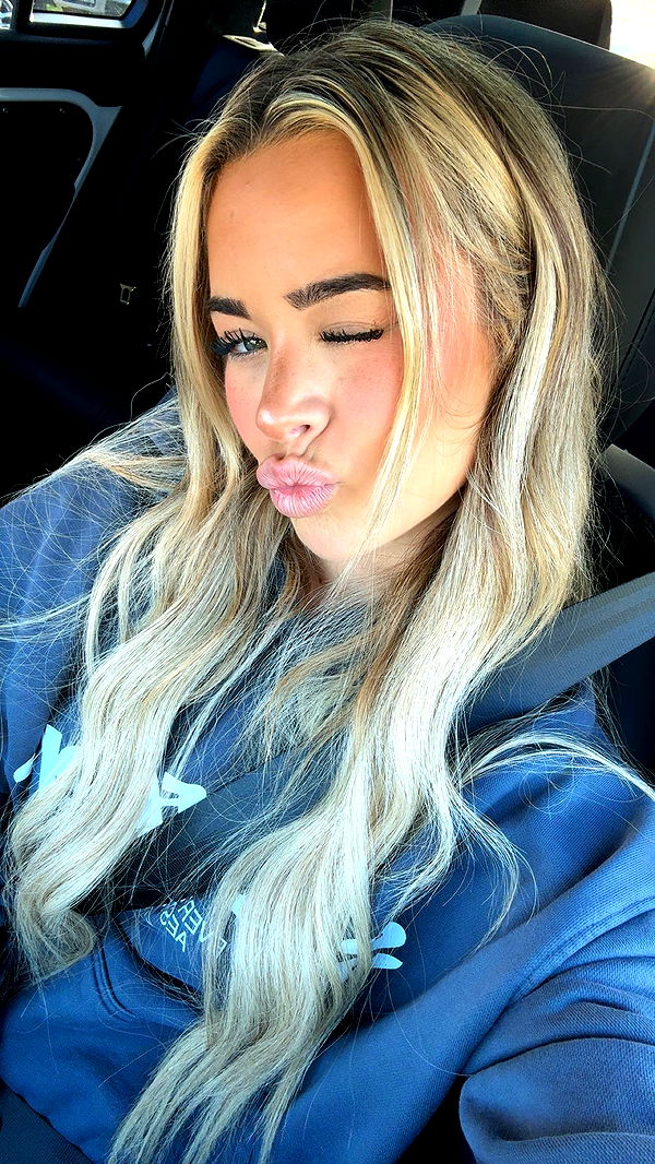 emilyelizabbeth image ~ Altpins