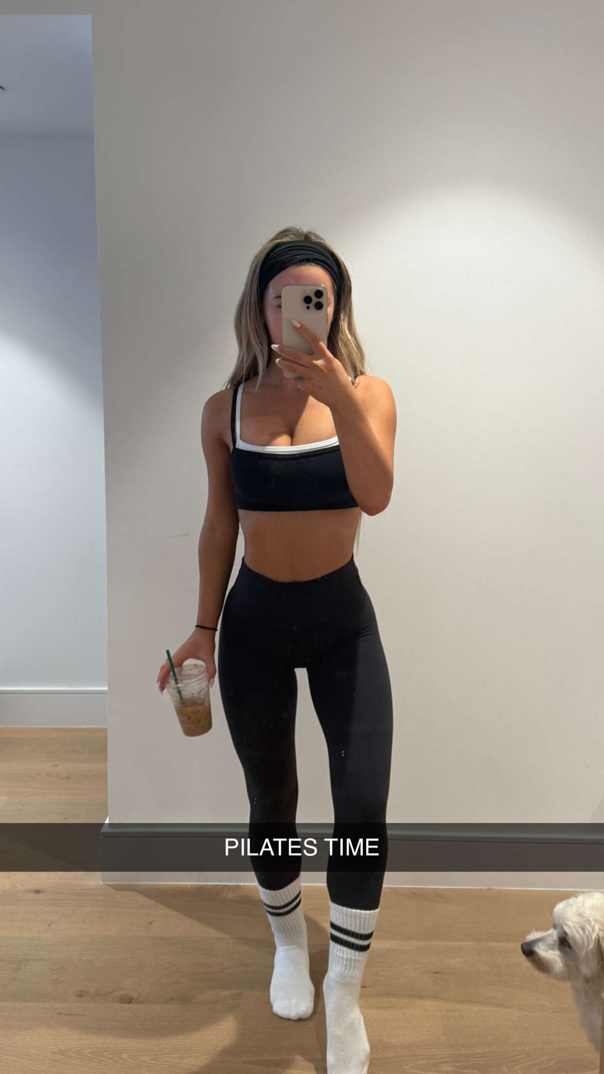 emilyelizabbeth snapchat image archive image