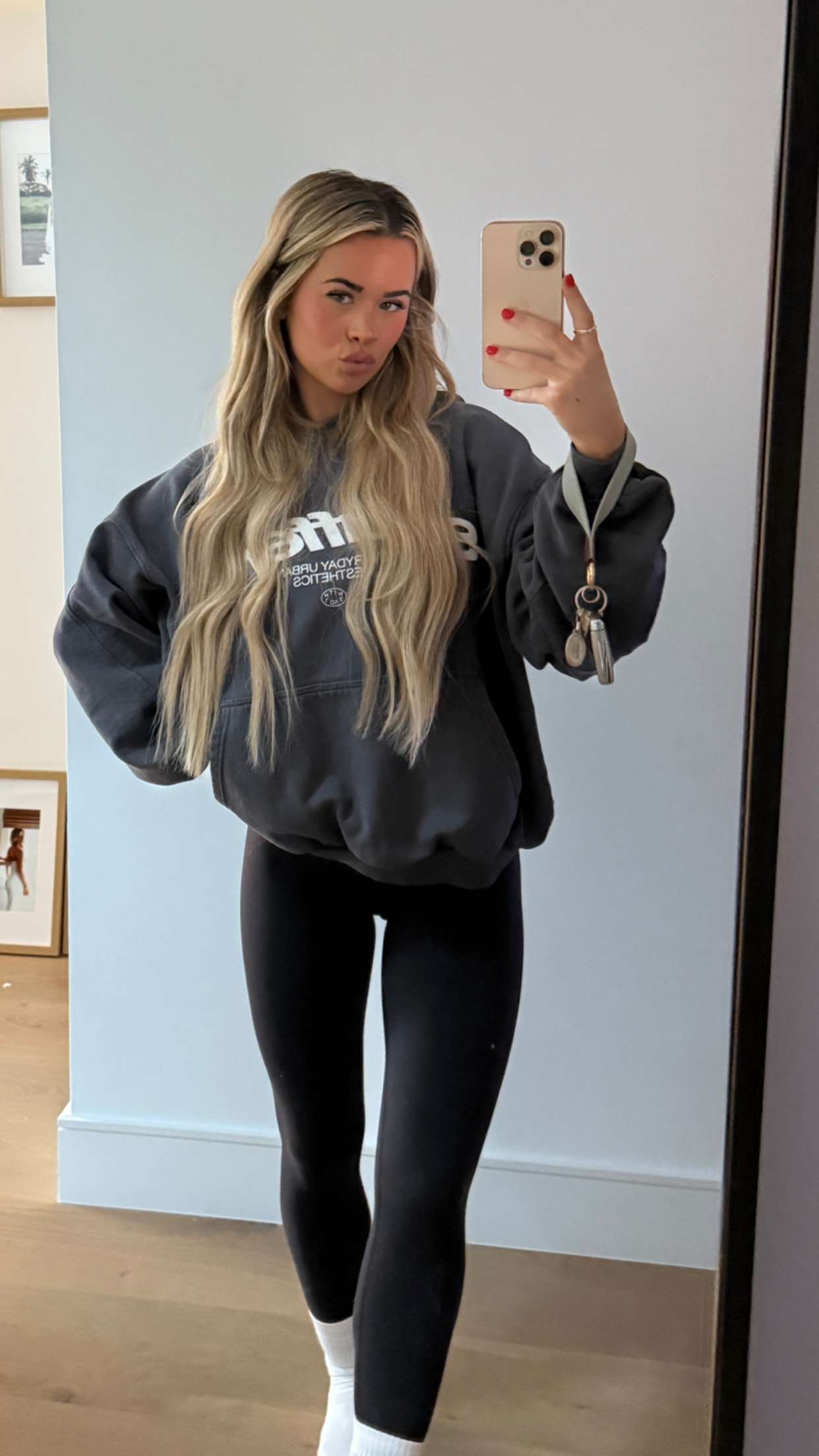 emilyelizabbeth snapchat image archive image