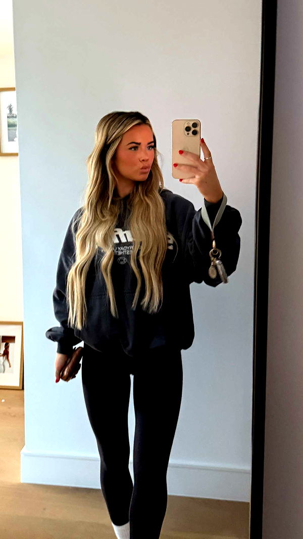 emilyelizabbeth image ~ Altpins