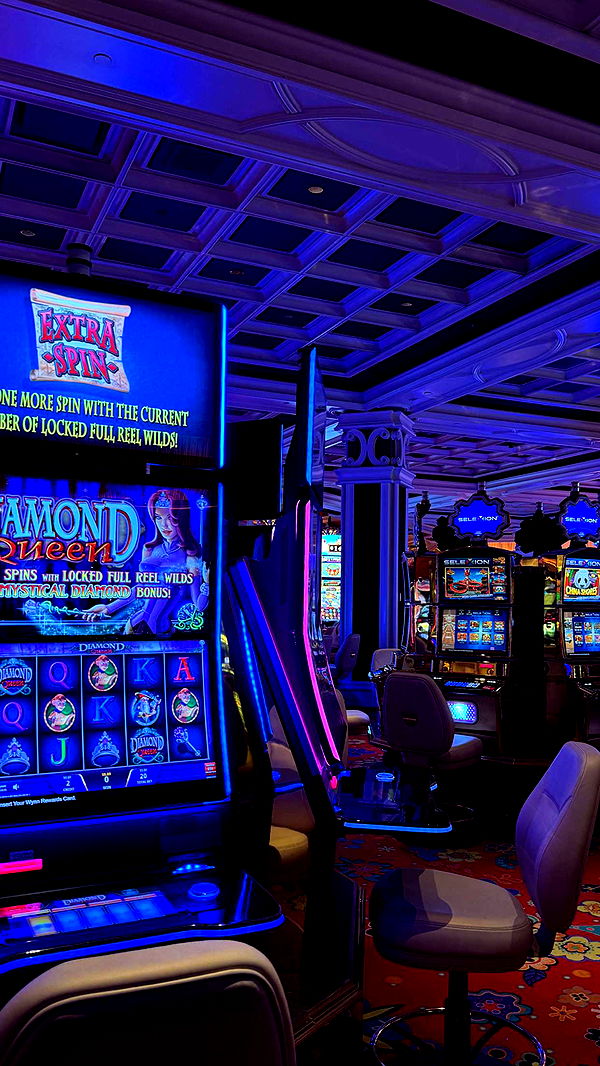 emilyelizabbeth image ~ Altpins