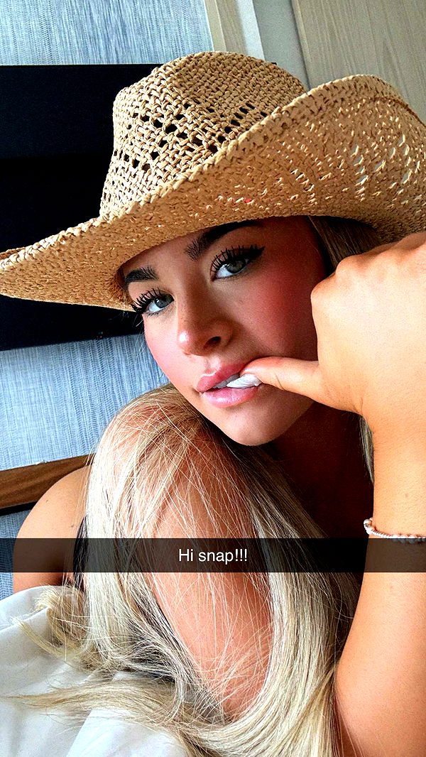 emilyelizabbeth image ~ Altpins