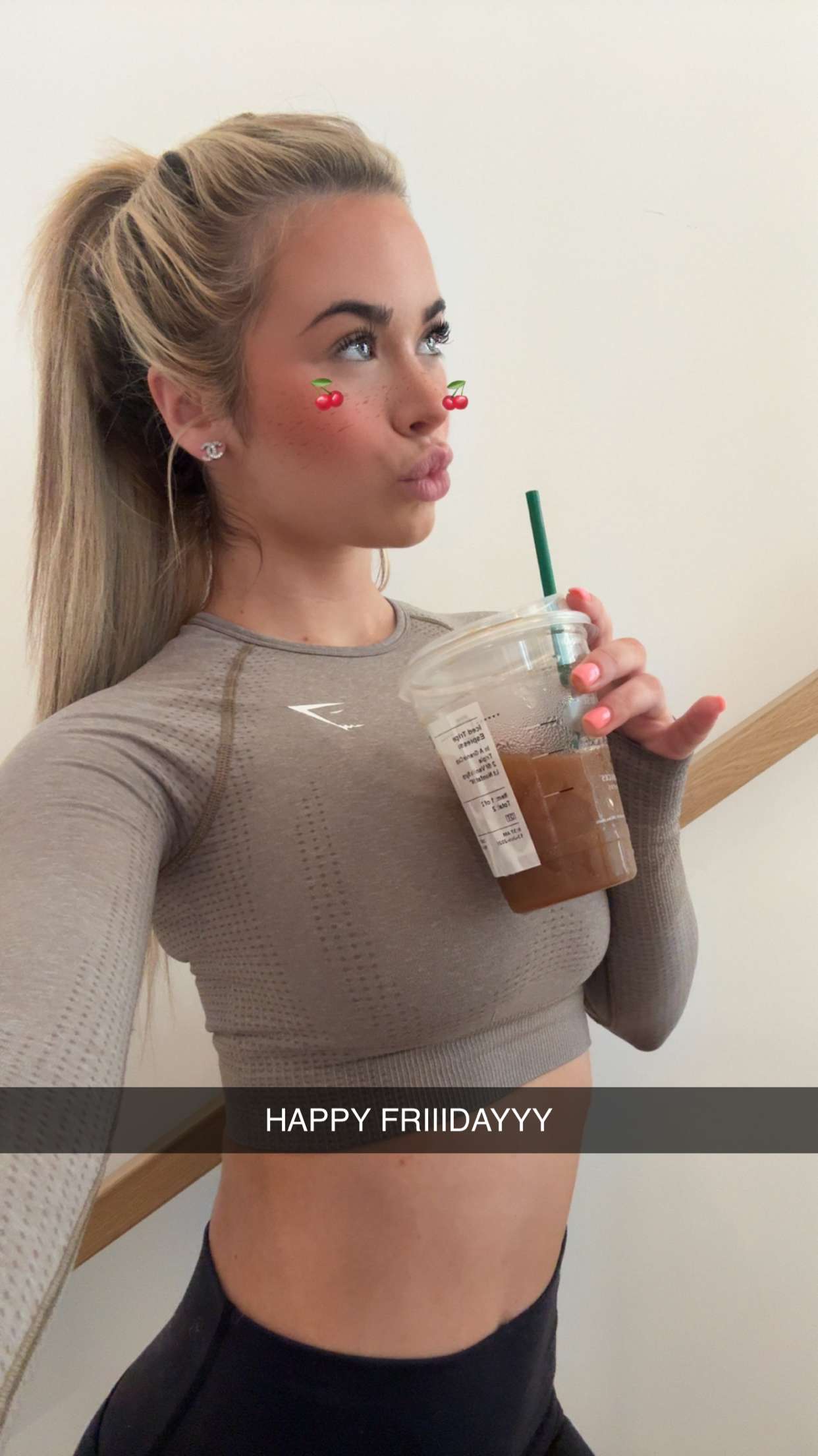 emilyelizabbeth snapchat image archive image