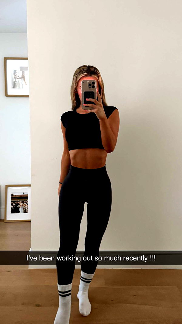 emilyelizabbeth image ~ Altpins