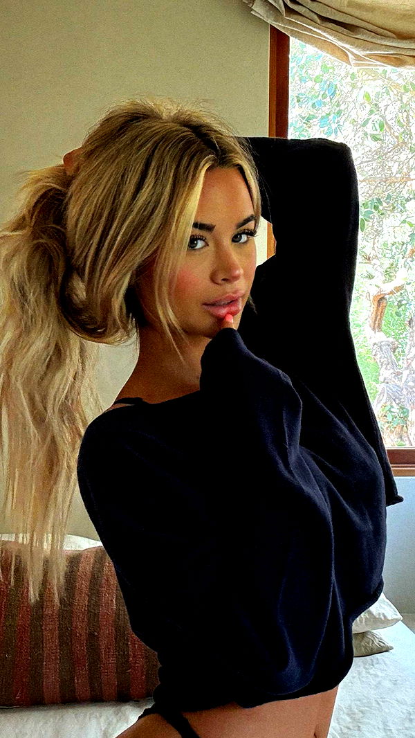 emilyelizabbeth image ~ Altpins