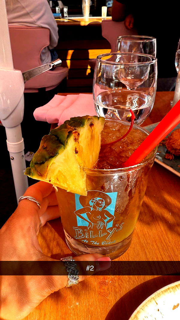 emilyelizabbeth image ~ Altpins