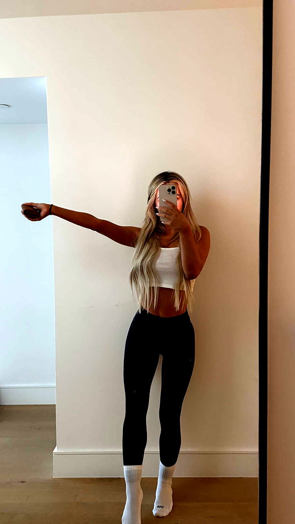 emilyelizabbeth image ~ Altpins