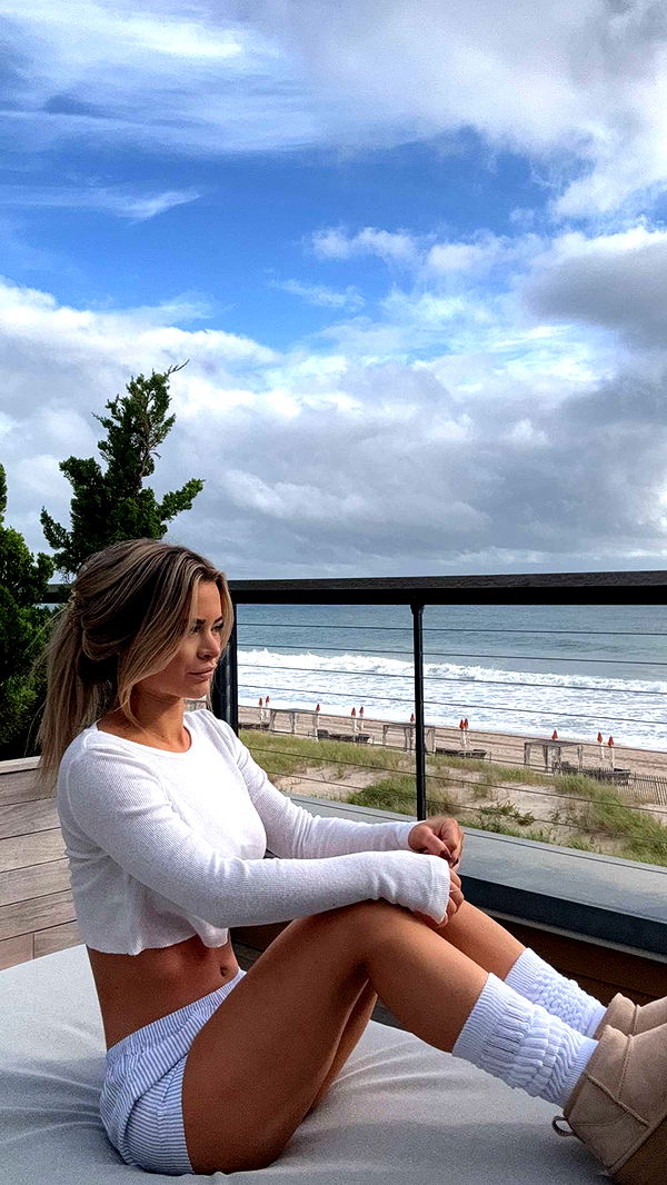 emilyelizabbeth image ~ Altpins