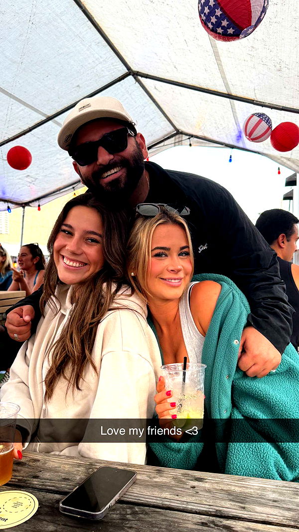 emilyelizabbeth image ~ Altpins