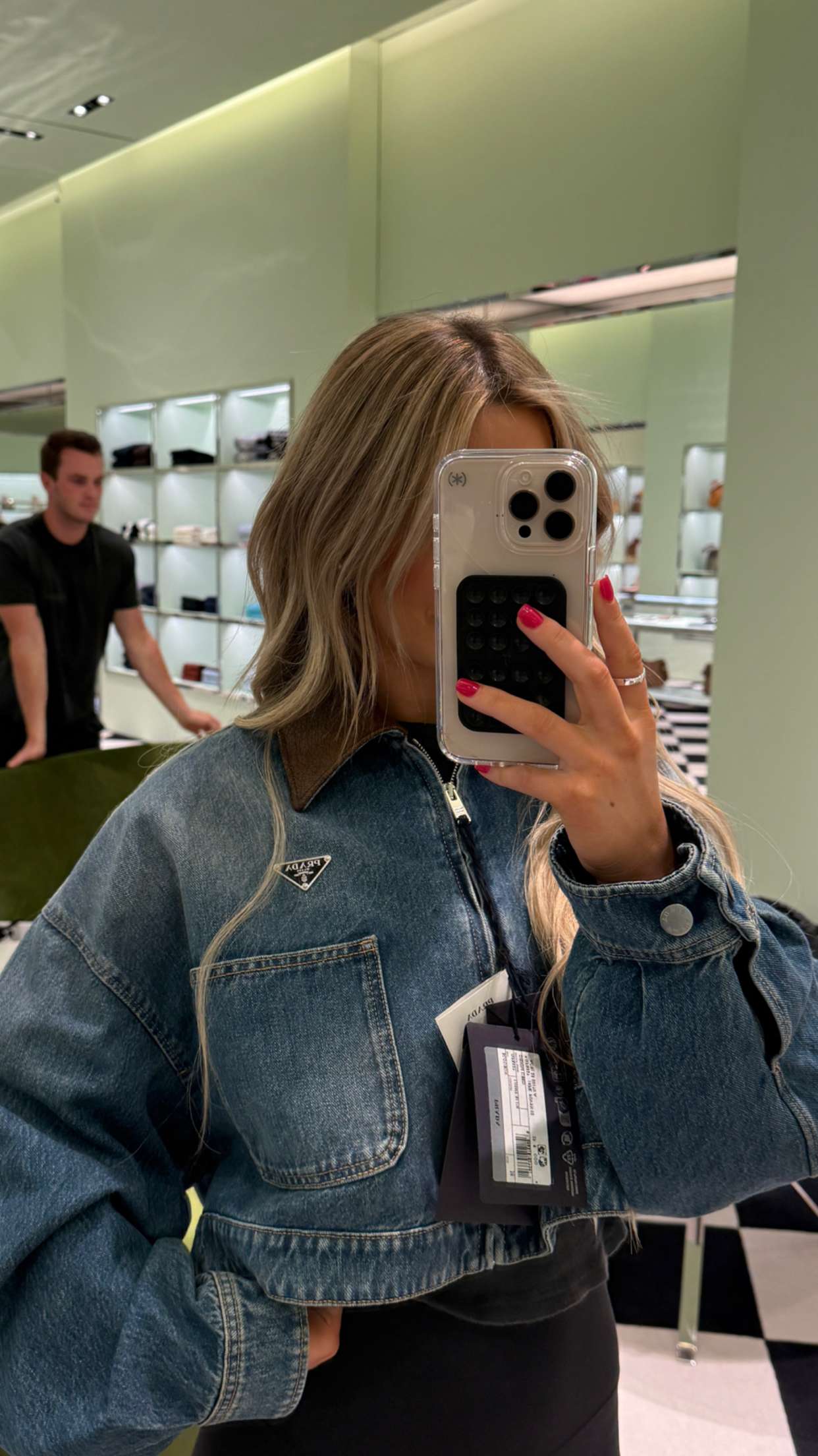 emilyelizabbeth snapchat image archive image