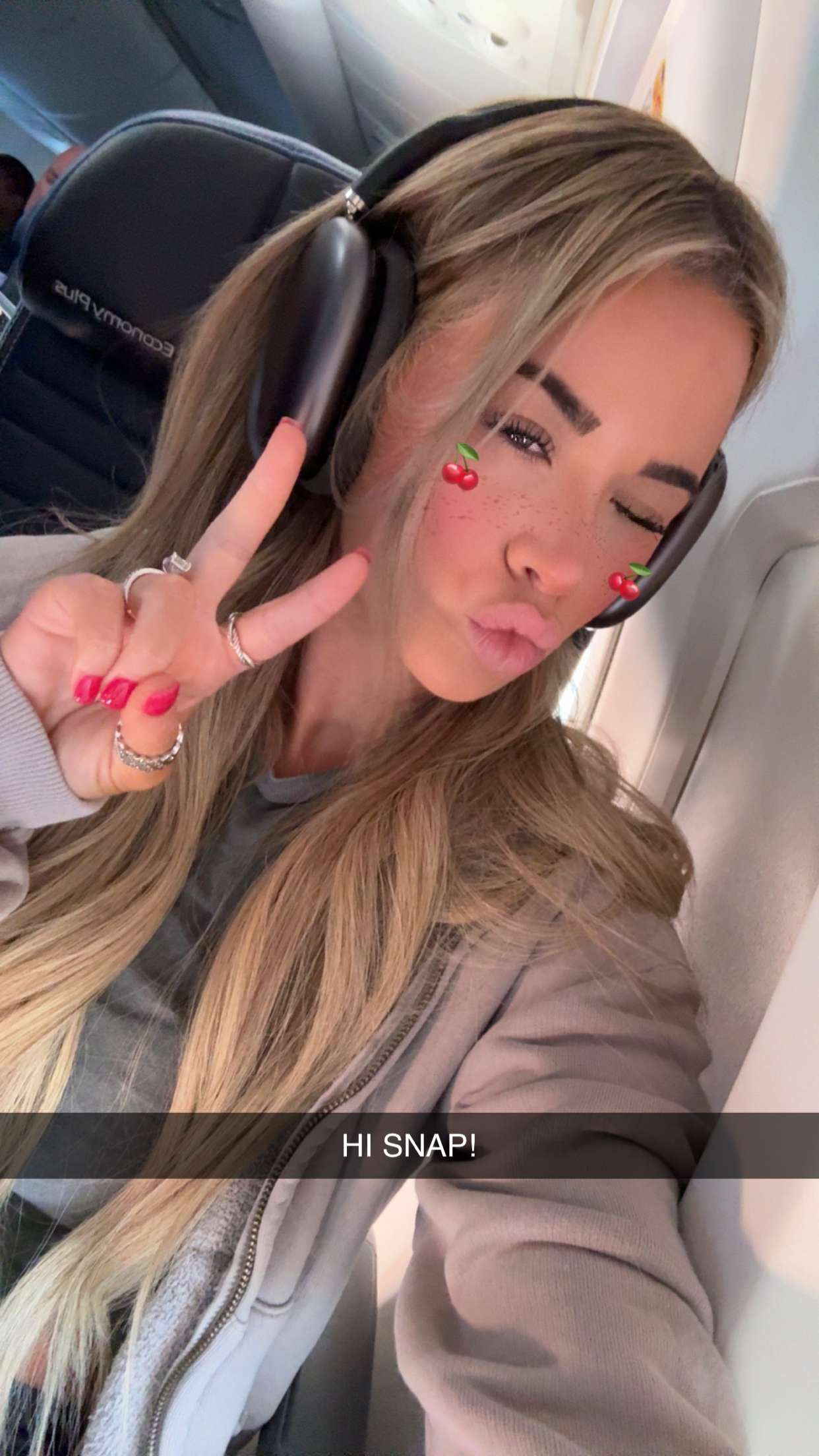 emilyelizabbeth snapchat image archive image