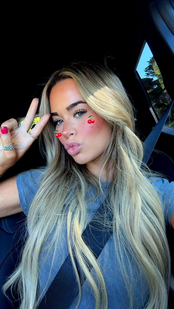 emilyelizabbeth image ~ Altpins