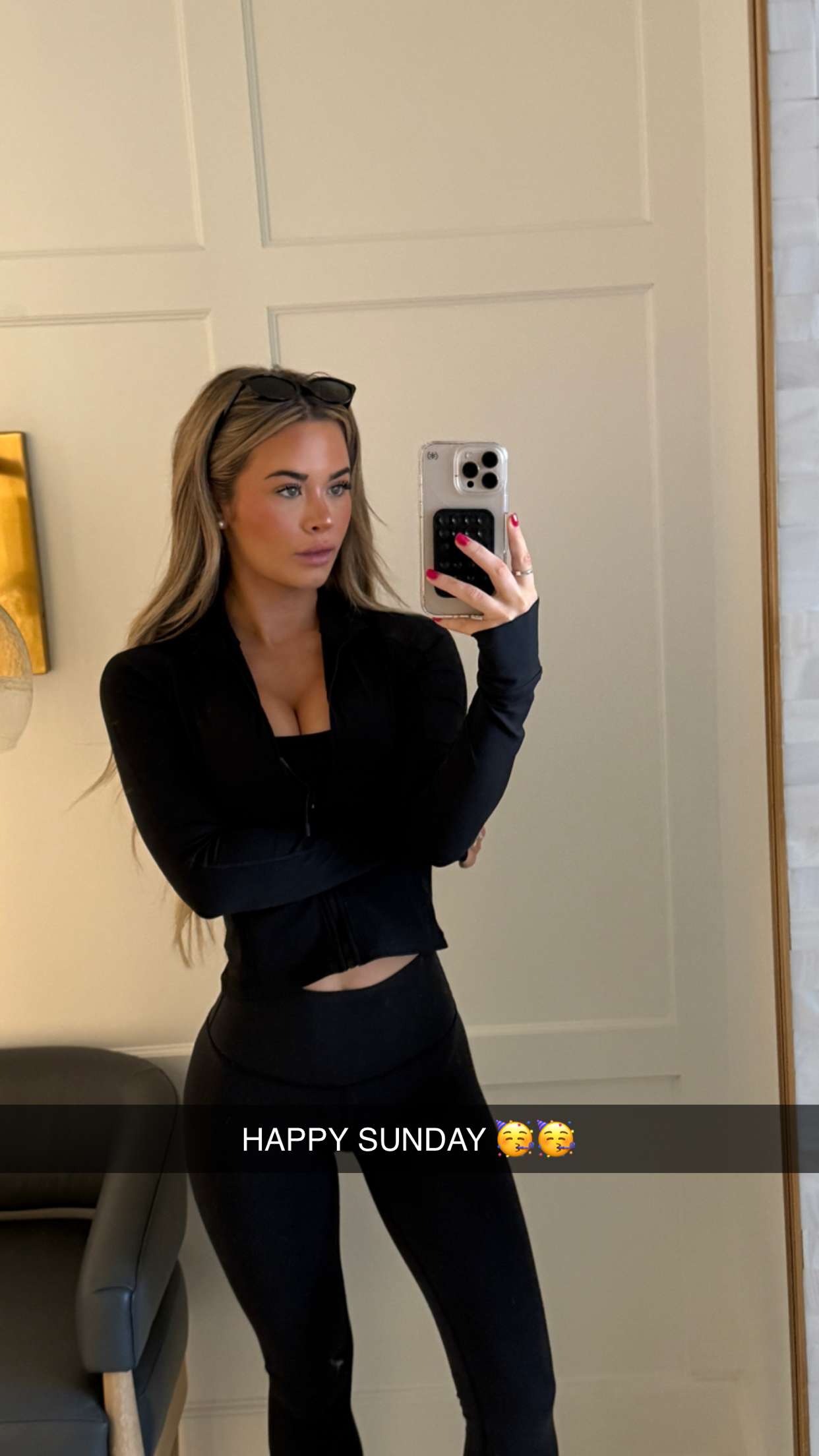 emilyelizabbeth snapchat image archive image