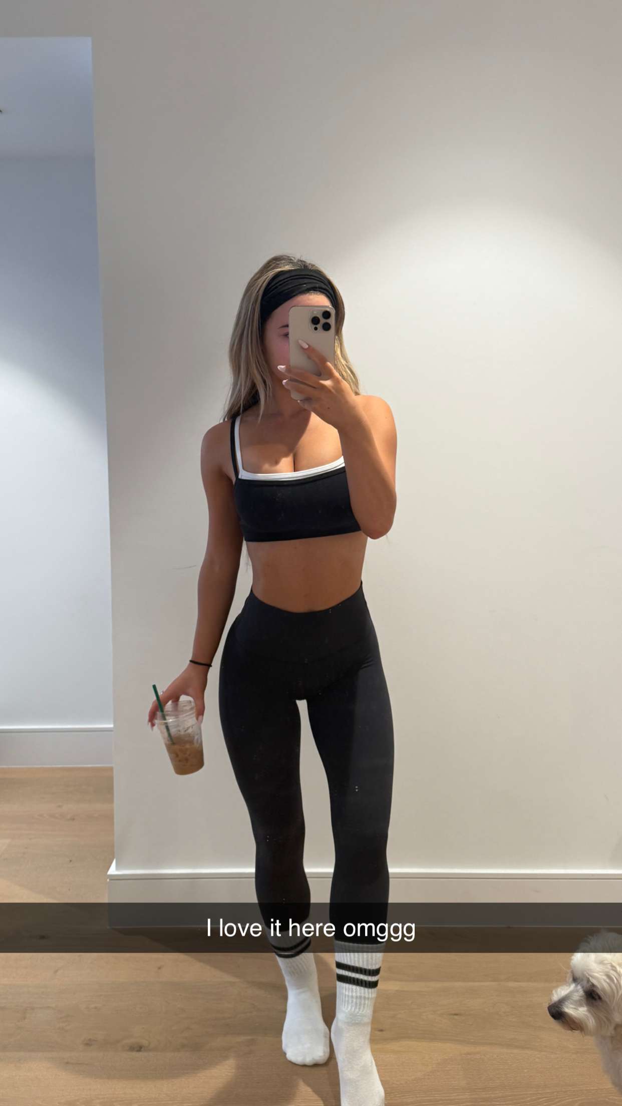 emilyelizabbeth snapchat image archive image