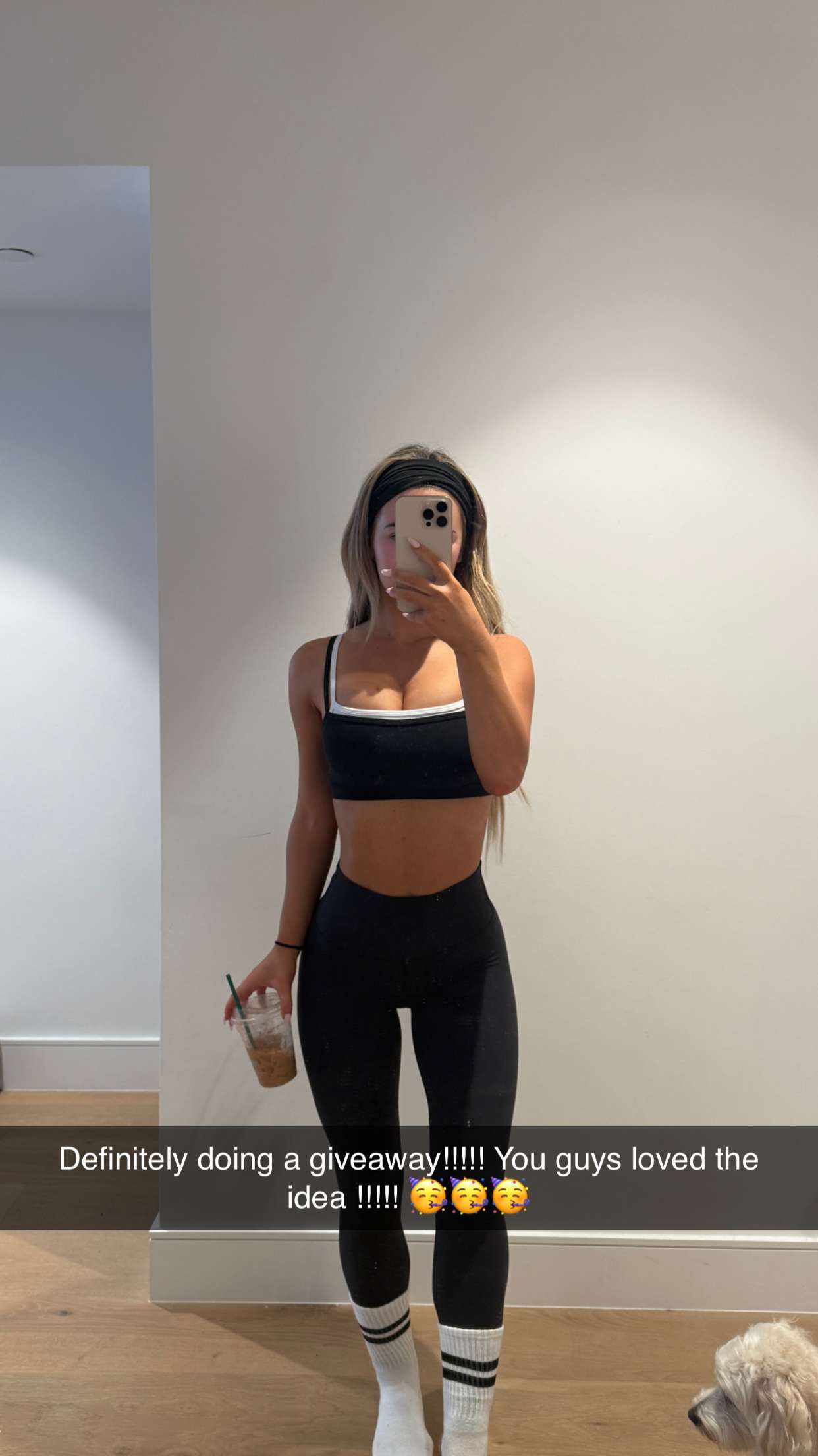 emilyelizabbeth snapchat image archive image