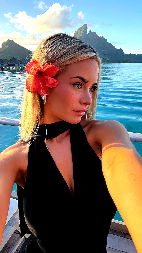 emilyelizabbeth image ~ Altpins