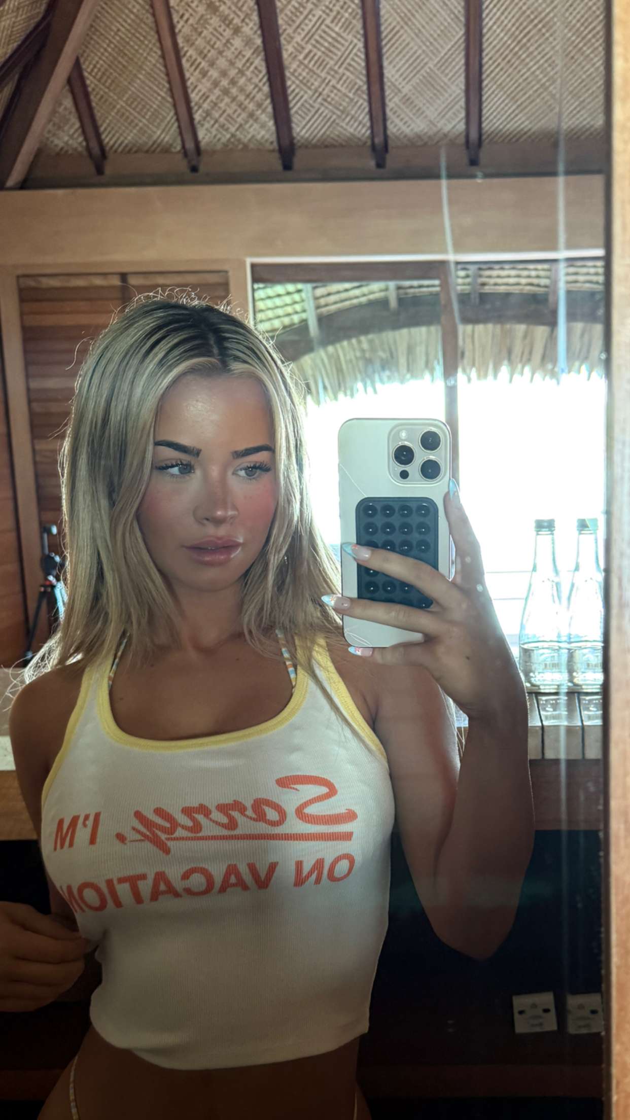 emilyelizabbeth snapchat image archive image