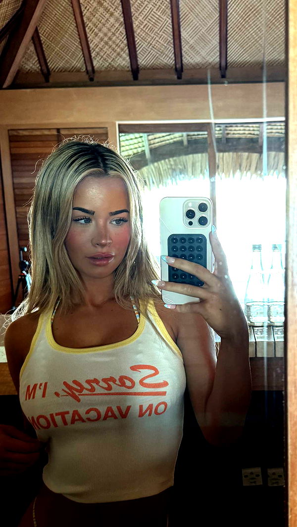 emilyelizabbeth image ~ Altpins