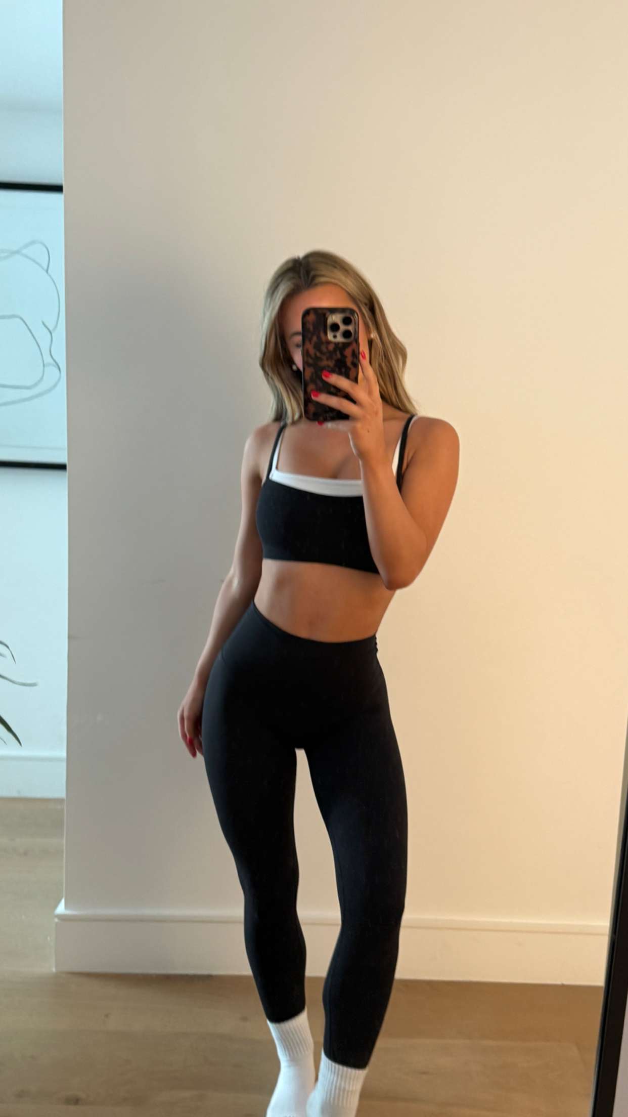 emilyelizabbeth snapchat image archive image