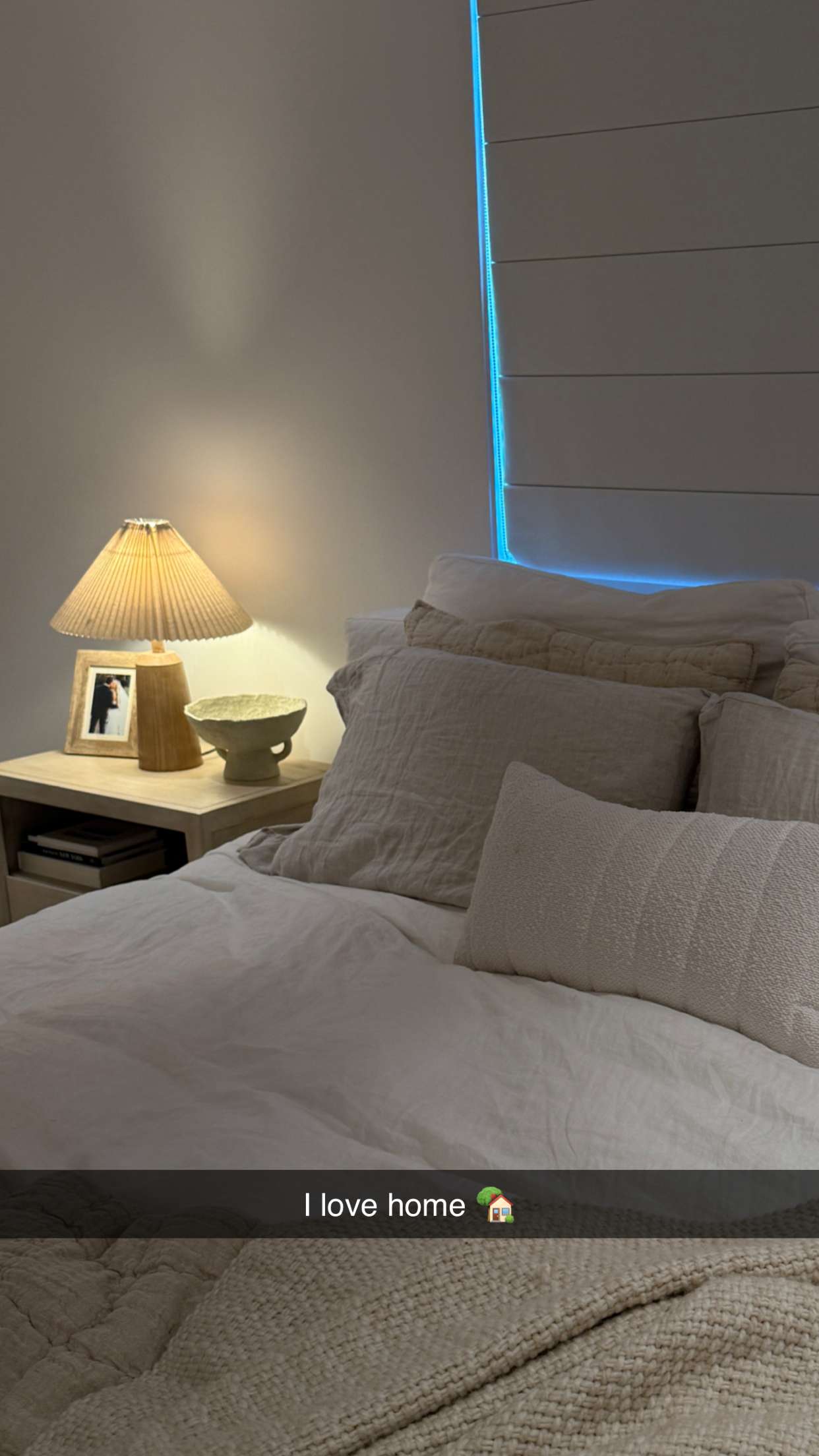 emilyelizabbeth snapchat image archive image