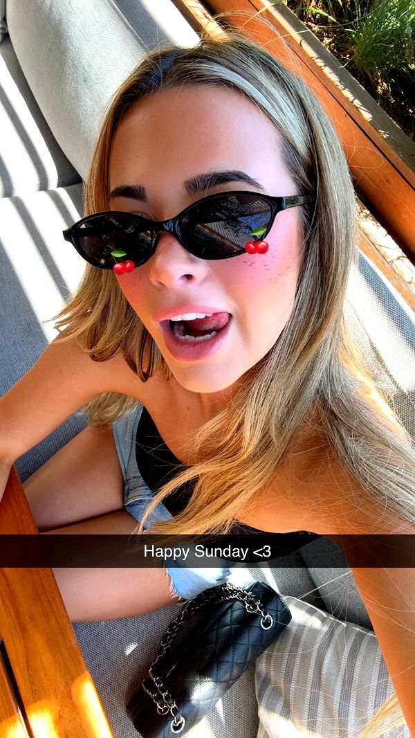 emilyelizabbeth image ~ Altpins