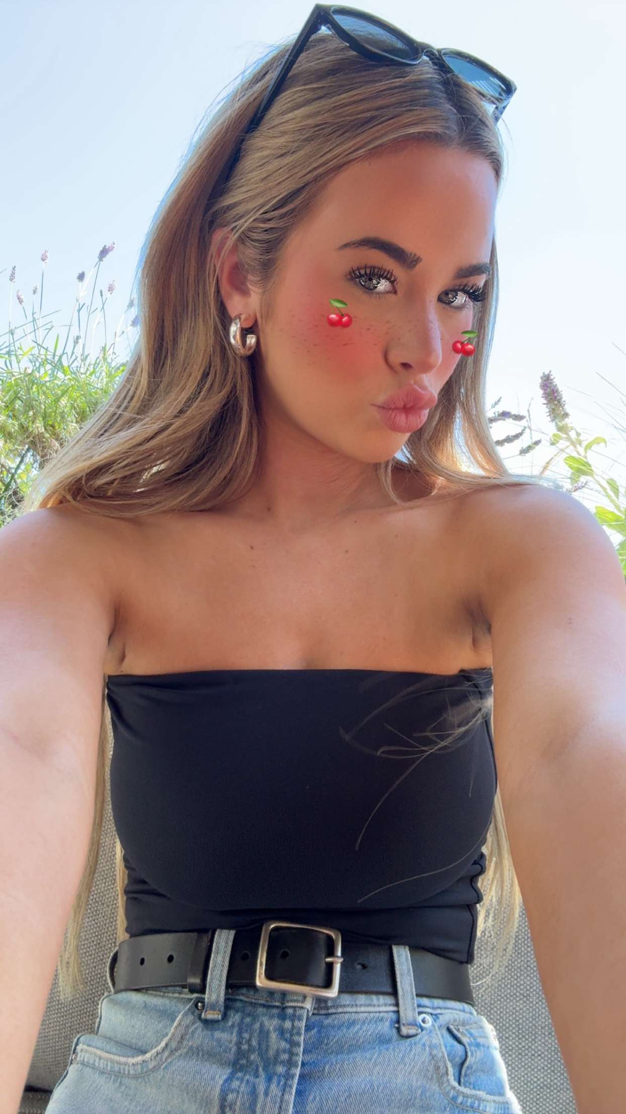 emilyelizabbeth snapchat image archive image