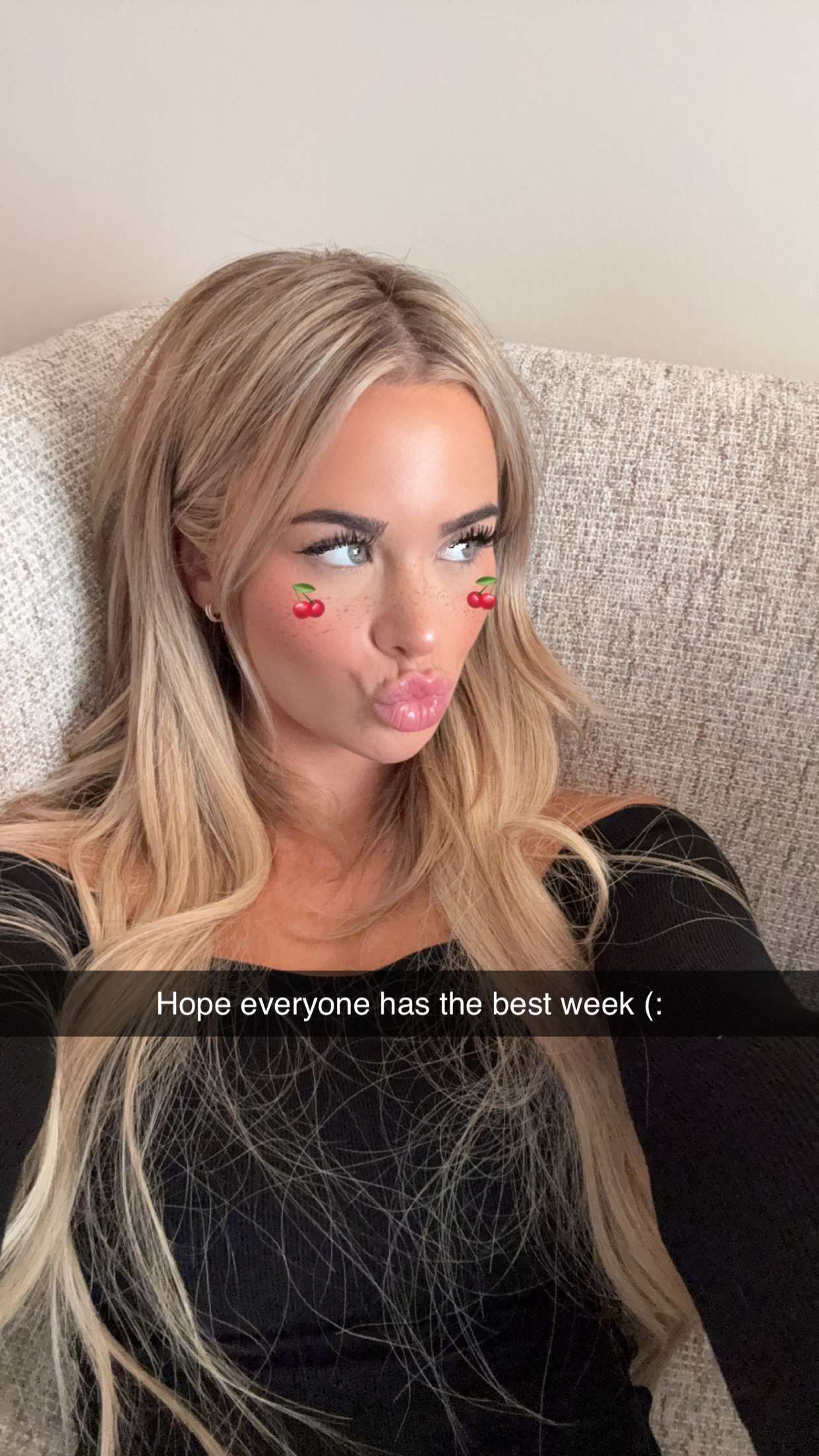 emilyelizabbeth snapchat image archive image