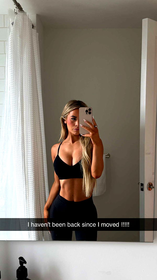 emilyelizabbeth image ~ Altpins