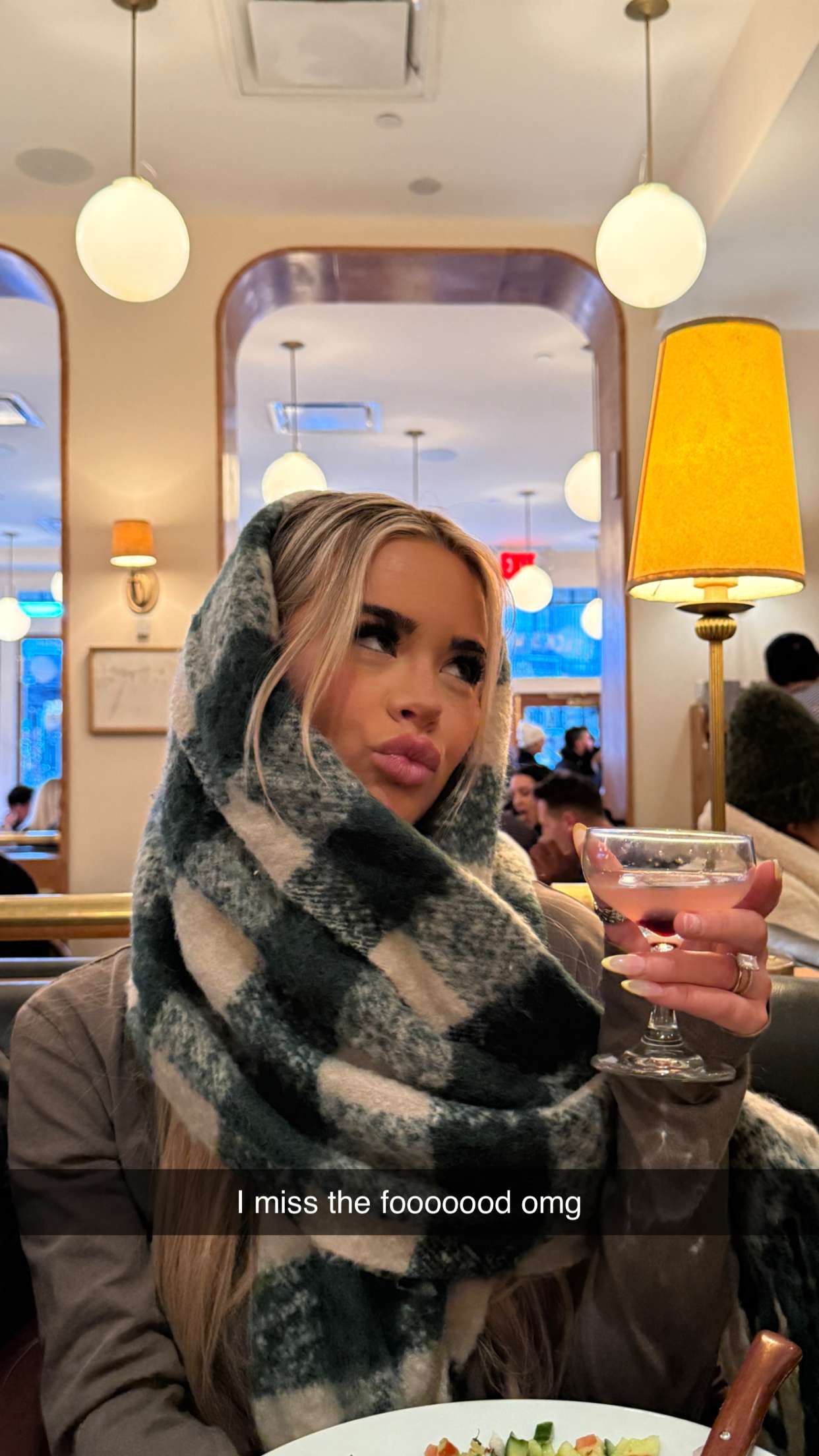 emilyelizabbeth snapchat image archive image