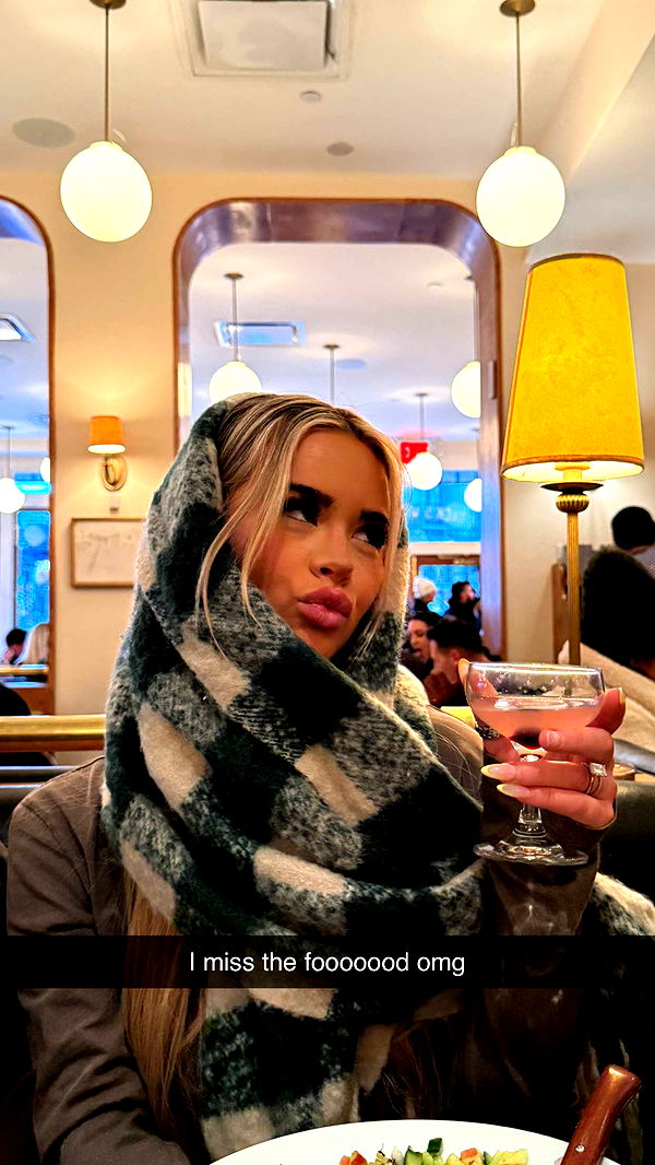 emilyelizabbeth image ~ Altpins