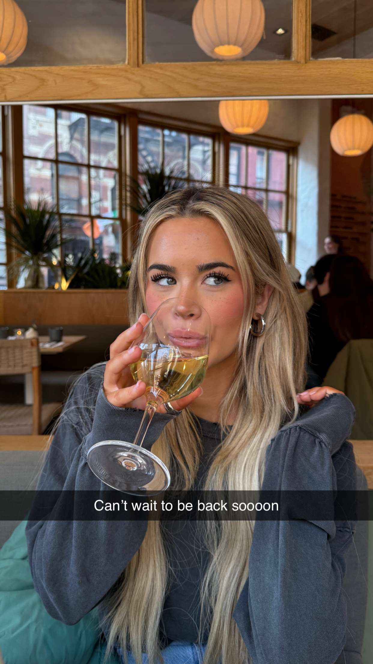 emilyelizabbeth snapchat image archive image