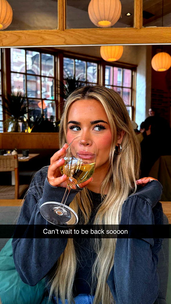 emilyelizabbeth image ~ Altpins