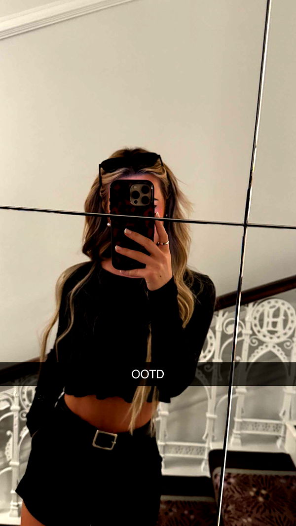 emilyelizabbeth image ~ Altpins