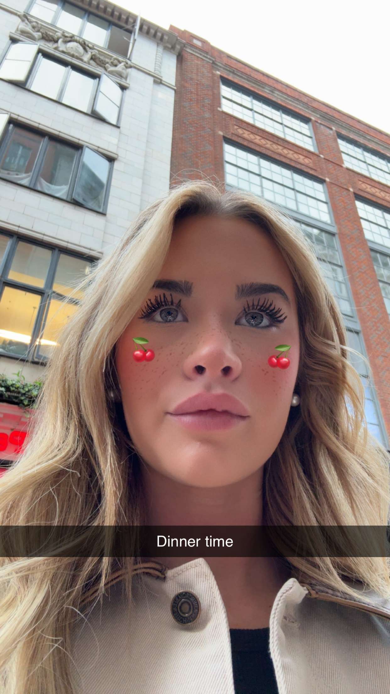 emilyelizabbeth snapchat image archive image