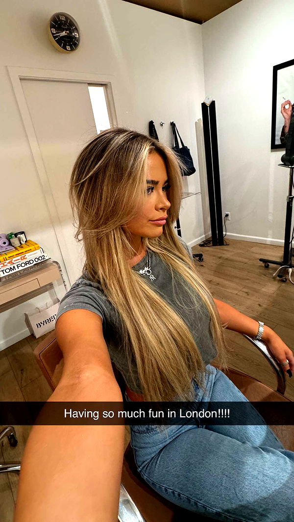 emilyelizabbeth image ~ Altpins