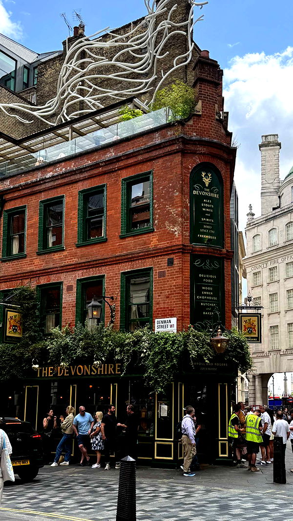 emilyelizabbeth image ~ Altpins