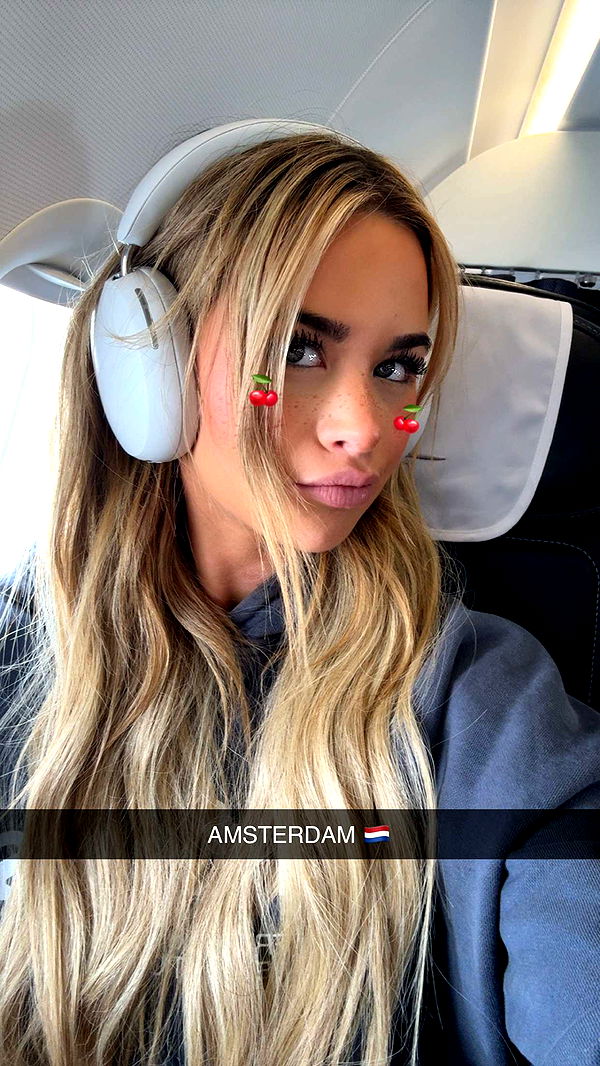 emilyelizabbeth image ~ Altpins