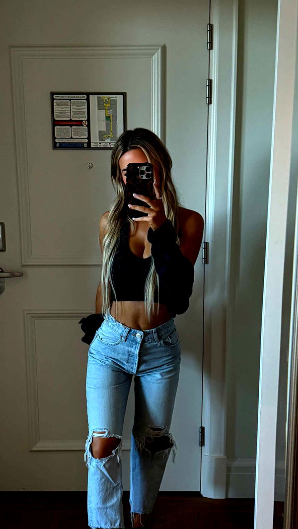 emilyelizabbeth image ~ Altpins