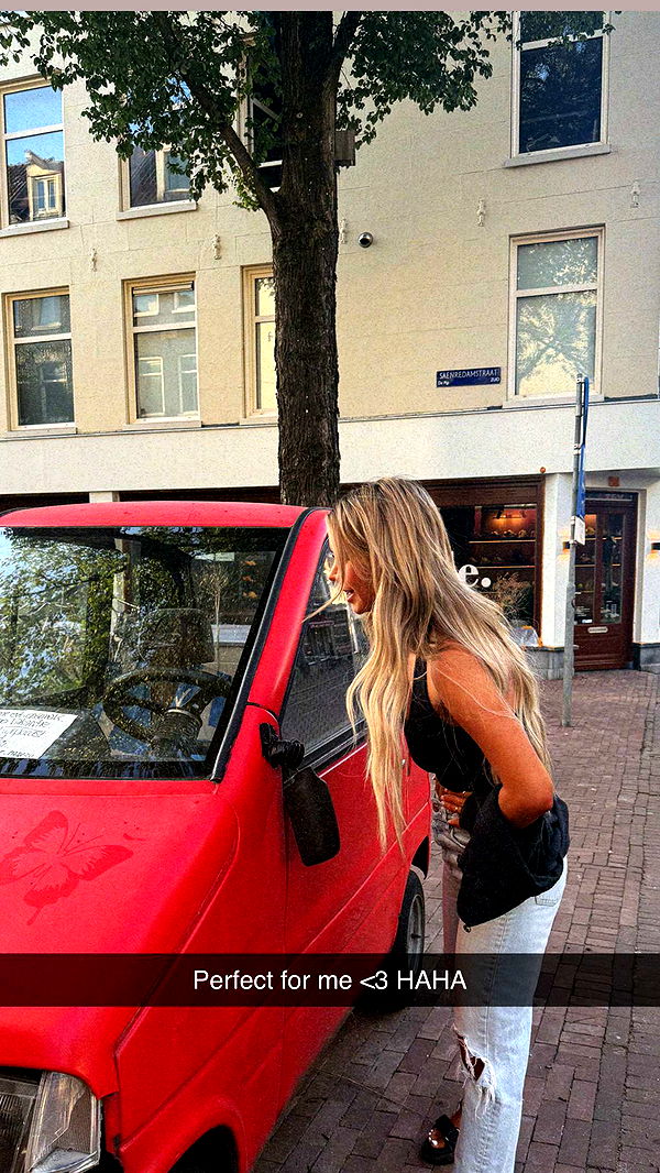 emilyelizabbeth image ~ Altpins