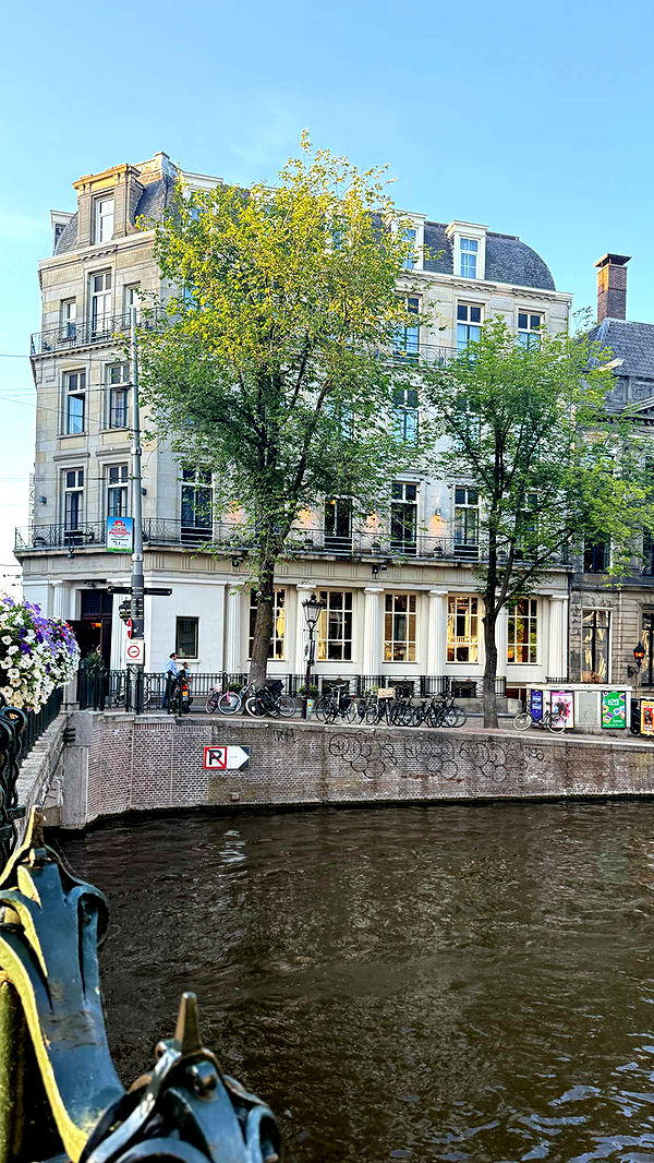 emilyelizabbeth image ~ Altpins