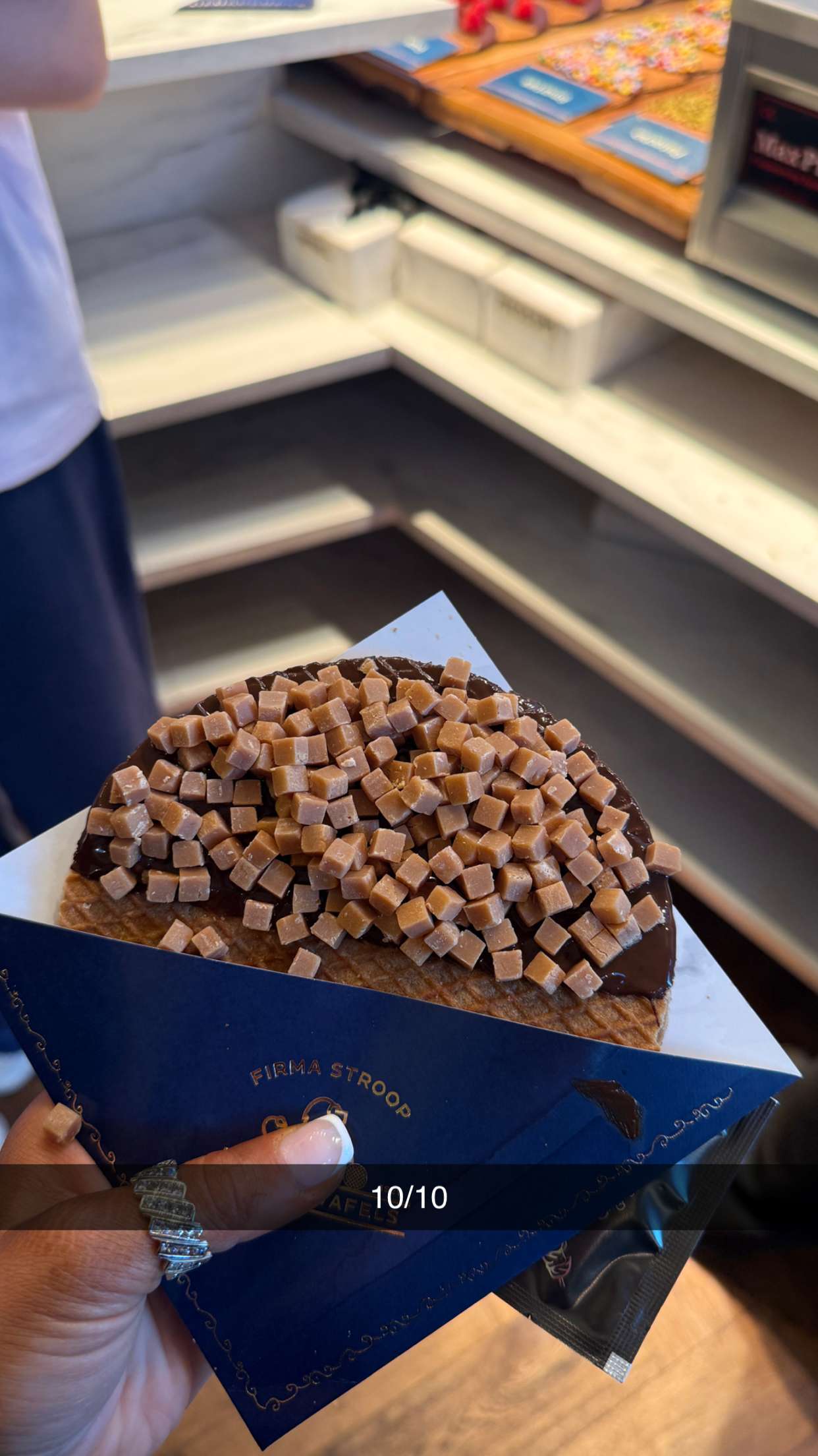 emilyelizabbeth snapchat image archive image