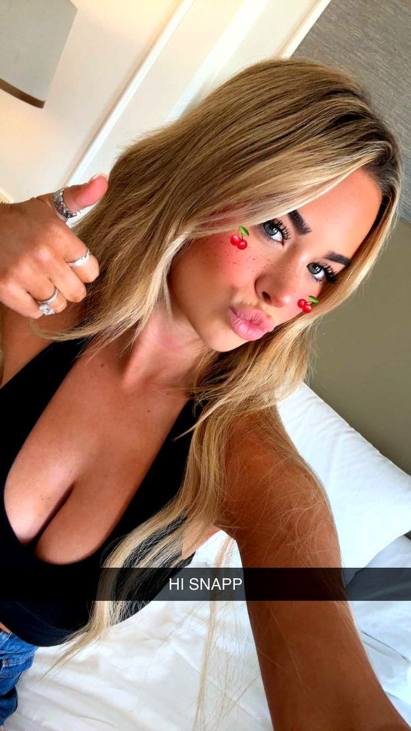 emilyelizabbeth image ~ Altpins