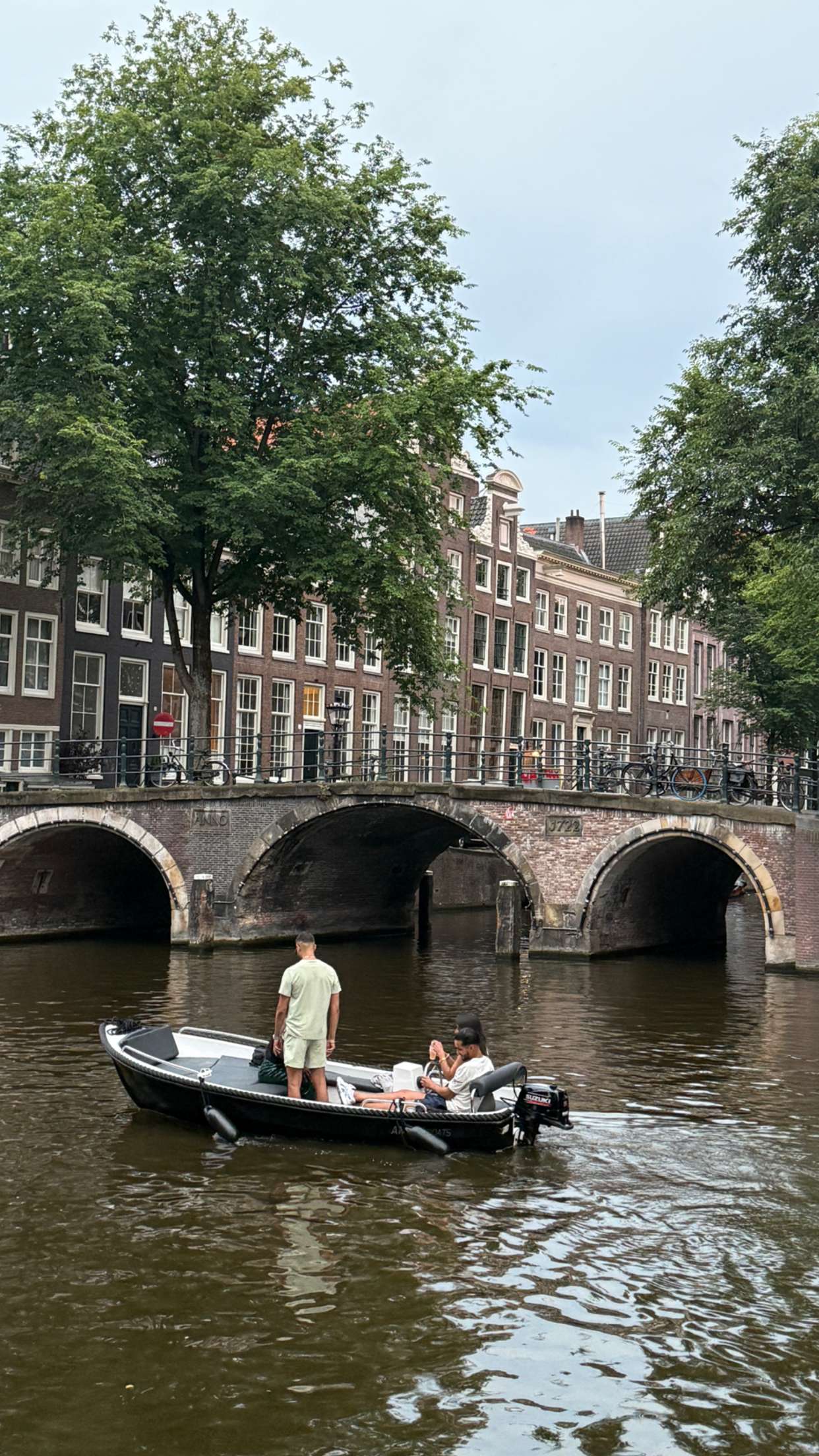 emilyelizabbeth snapchat image archive image