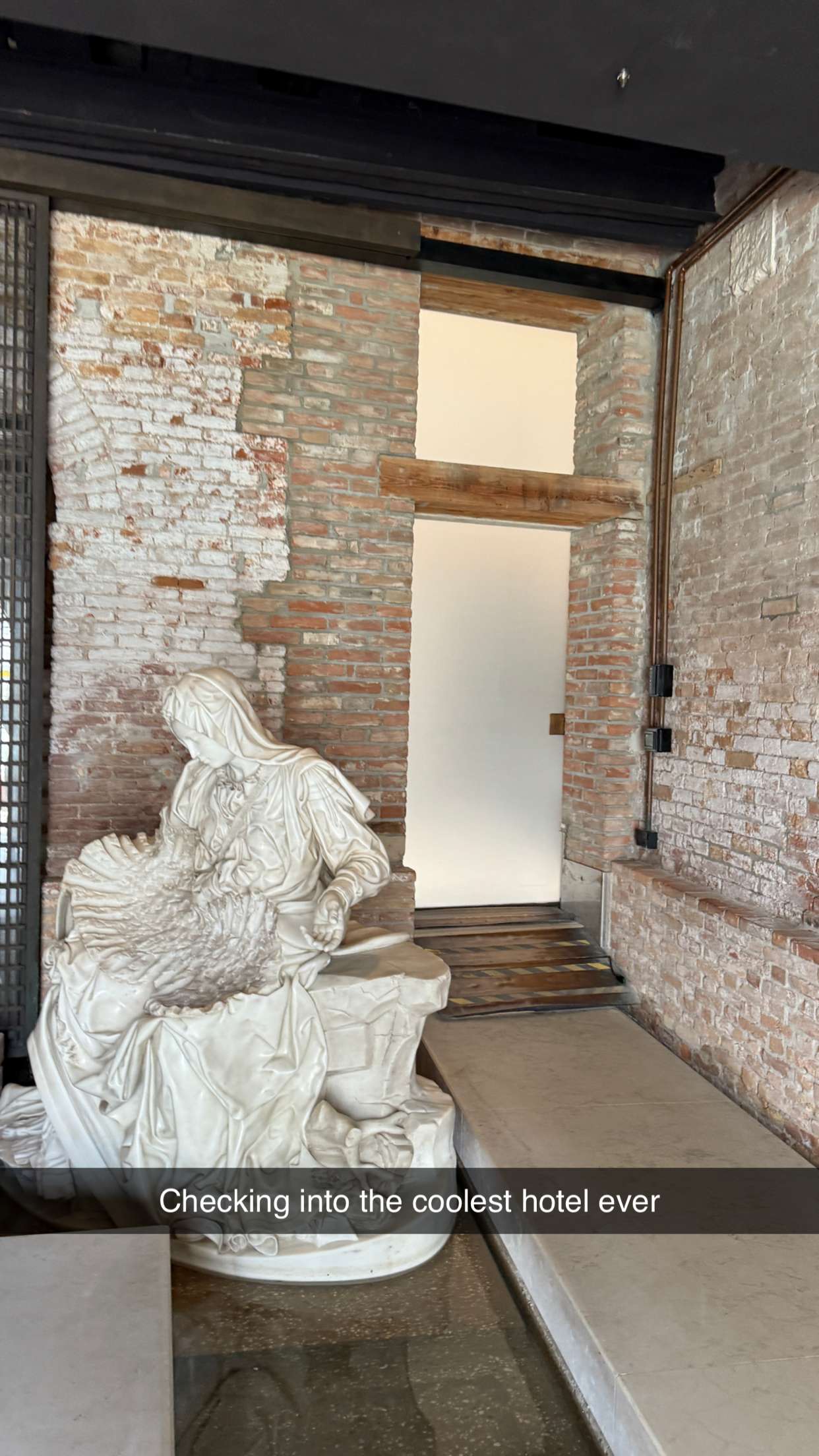 emilyelizabbeth snapchat image archive image