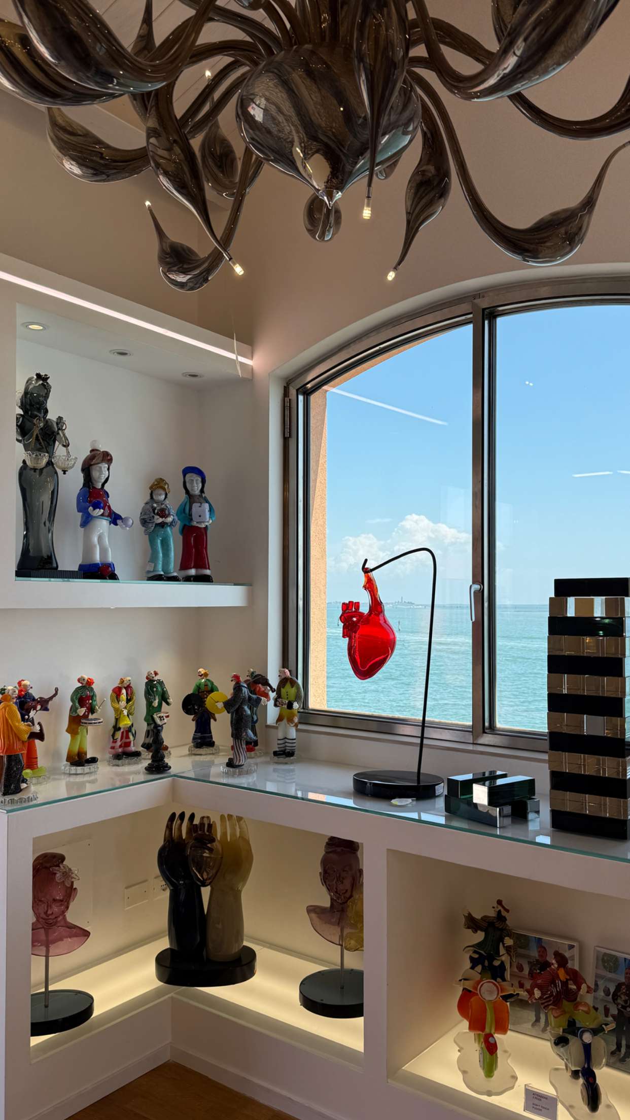 emilyelizabbeth snapchat image archive image